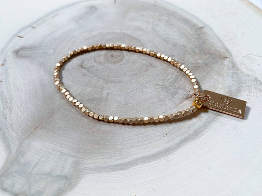 Gold Faceted Single Layering Bracelet